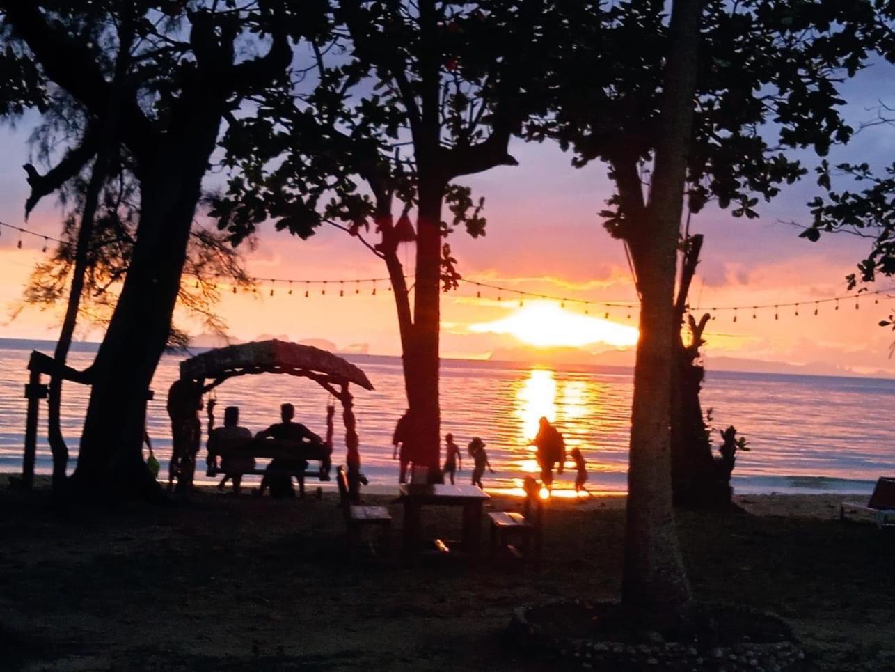 Koh Jum Delight Beach Dış mekan fotoğraf